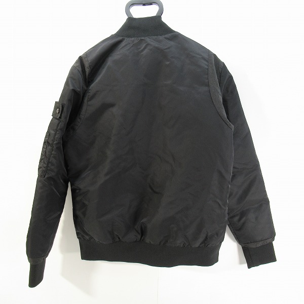 実際に弊社で買取させて頂いたKappa/カッパ ナイロン ツイル ボンバージャケット MA-1 ダウンジャケット Lの画像 1枚目