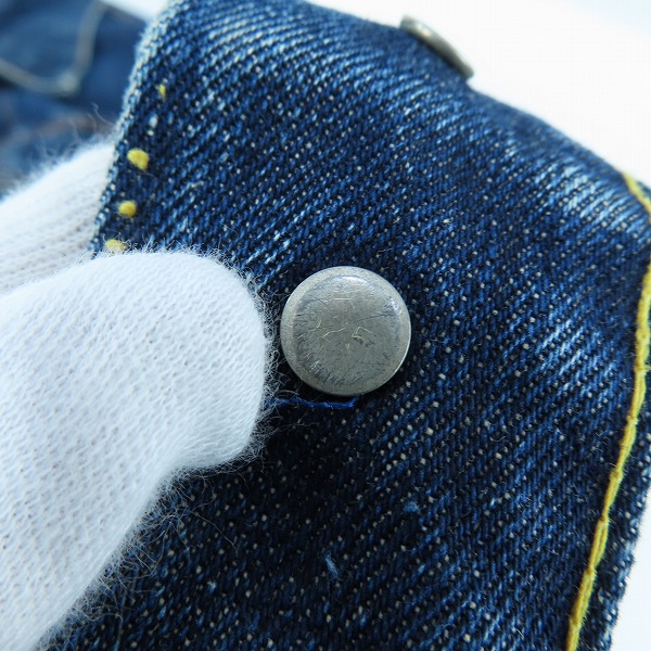 実際に弊社で買取させて頂いたLEVIS/リーバイス ビンテージ デニムジャケット ボタン裏刻印525 ビッグEの画像 4枚目