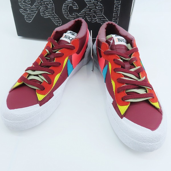 実際に弊社で買取させて頂いた【未使用】NIKE×SACAI×KAWS/ナイキ×サカイ×カウズ BLAZER LOW Team Red ブレーザー DM7901-600/26.5