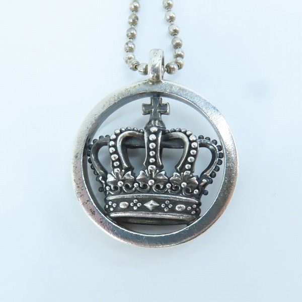 実際に弊社で買取させて頂いた【ギャラ付き】Justin Davis/ジャスティンデイビス クラウン ペンダント w/ピンクジルコニア SKJ100の画像 2枚目