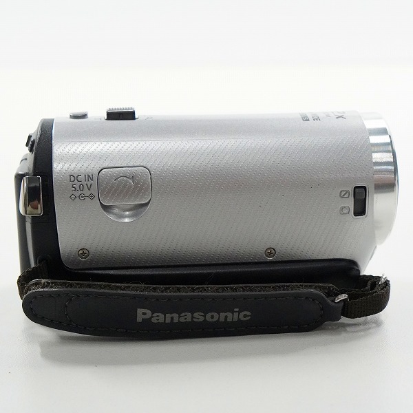 実際に弊社で買取させて頂いたPanasonic/パナソニック HC-V100M デジタルハイビジョンビデオカメラ 動作未確認の画像 3枚目