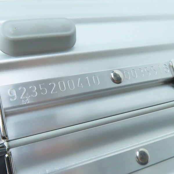 実際に弊社で買取させて頂いたRIMOWA/リモワ TOPAS/トパーズ 4輪 キャリーケース/バッグ 923.52 32Lの画像 4枚目