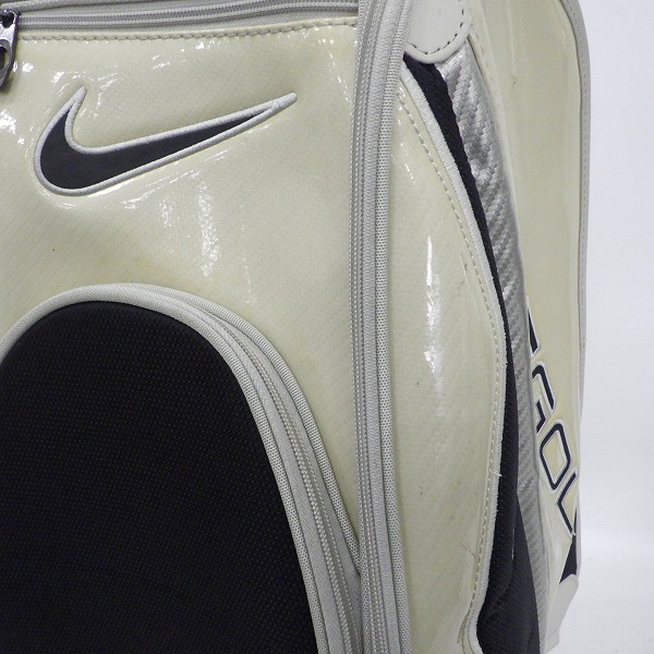 実際に弊社で買取させて頂いたNIKE Golf/ナイキ BG0261 ゴルフ 6分割キャディバッグ グレーｘブラックの画像 6枚目