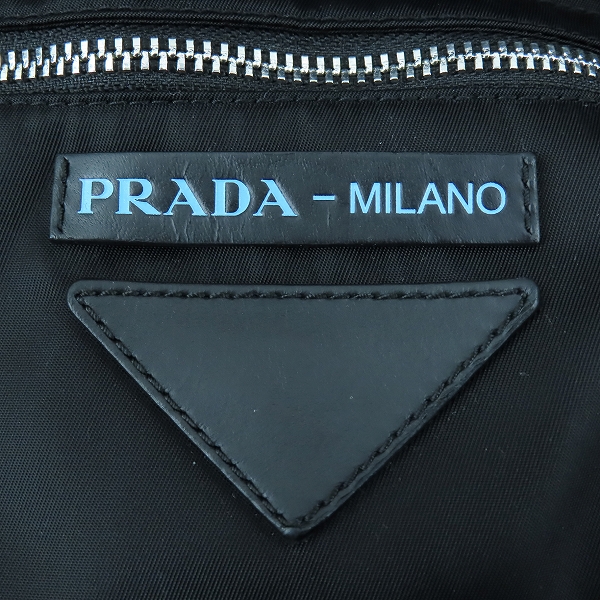 実際に弊社で買取させて頂いたPRADA/プラダ 19AW トライアングルロゴ オーバーサイズ ダウンジャケット ACU1 2019 3015 SGB167 S192 I18/Lの画像 7枚目