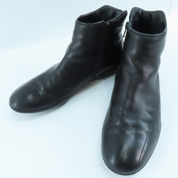 実際に弊社で買取させて頂いたPRADA/プラダ サイドジップ レザーブーツ 1451/6