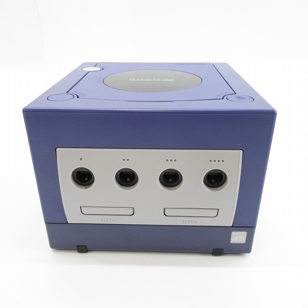 実際に弊社で買取させて頂いた【ジャンク】任天堂 Nintendo GAMECUBE/ニンテンドーゲームキューブ 本体 DOL-001の画像 1枚目