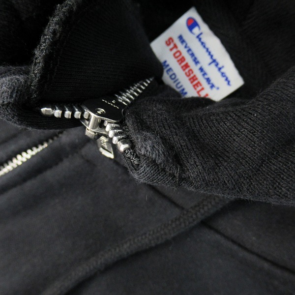 実際に弊社で買取させて頂いたChampion/チャンピオン ReverseWeave STORMSHELL ZIP ストームシェル ジップフーデッドパーカー C3-L109 Mの画像 8枚目