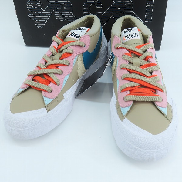 実際に弊社で買取させて頂いた【未使用】NIKE×SACAI×KAWS/ナイキ×サカイ×カウズ BLAZER LOW REED/ブレーザーロー リード DM7901-200/26.5