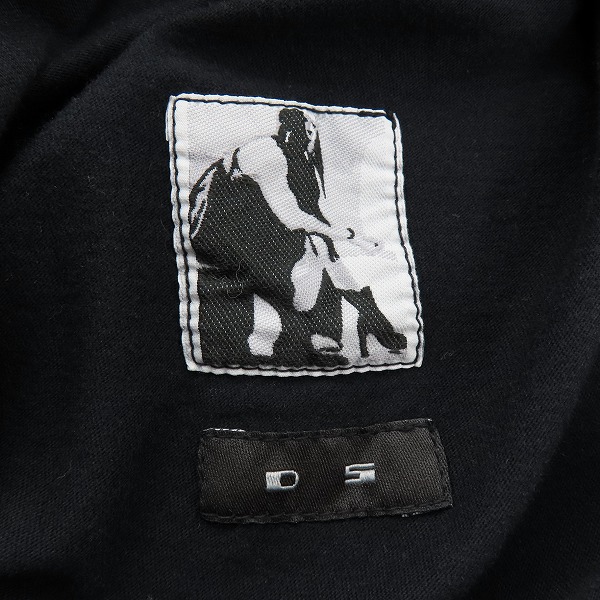 実際に弊社で買取させて頂いたRick Owens/リックオウエンス DRKSHDW/ダークシャドウ14SS 半袖 Tシャツ/カットソー DS14S7231-RGE02/Mの画像 2枚目