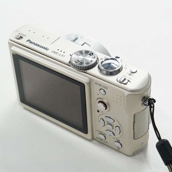 実際に弊社で買取させて頂いたPanasonic/パナソニック LUMIX DMC-LX1 コンパクトデジタルカメラ 動作未確認の画像 3枚目