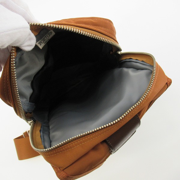 実際に弊社で買取させて頂いたPORTER/ポーター LIFT/リフト ONE SHOULDER BAG ワンショルダーバッグ/ボディバッグ 822-06134の画像 4枚目