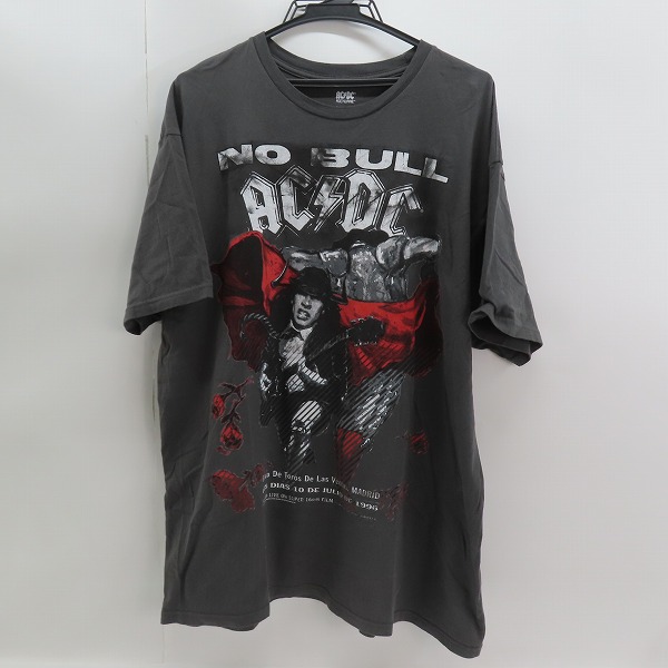 実際に弊社で買取させて頂いたACDC/エーシーディシー NO BULL  バンドTシャツ XXL