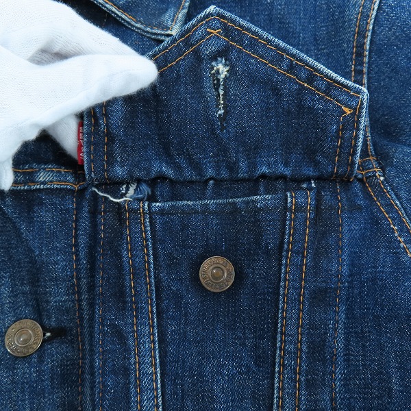 実際に弊社で買取させて頂いたLEVIS/リーバイス ビンテージ デニムジャケット ボタン裏刻印525 ビッグEの画像 9枚目