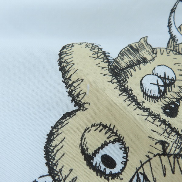 実際に弊社で買取させて頂いた【未使用】COMME des GARCONS SHIRT×KAWS/コムデギャルソンシャツ×カウズ マルチデザイン プリント Tシャツ FH-T005/XLの画像 6枚目