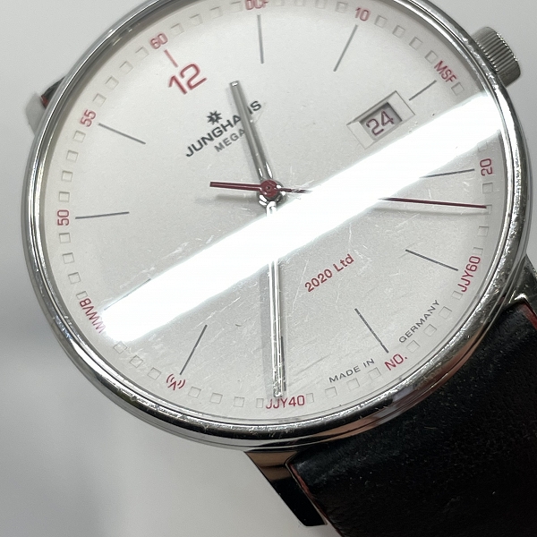 実際に弊社で買取させて頂いたJUNGHANS/ユンハンス フォームメガ 2020LTD 腕時計 058/4931.75【動作未確認】の画像 4枚目