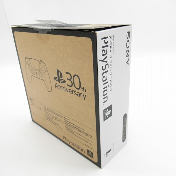 実際に弊社で買取させて頂いた【未開封】SONY/ソニー PS5 DualSense ワイヤレスコントローラー 30周年アニバーサリー リミテッドエディション CFI-ZCT1J30の画像 2枚目