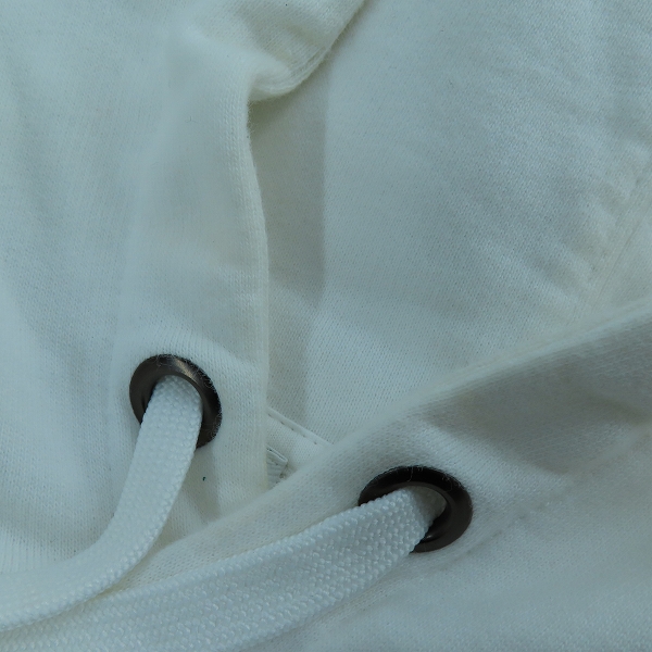 実際に弊社で買取させて頂いたBURBERRY LONDON ENGLAND/バーバリーロンドンイングランド  バンビ プルオーバー フーディー パーカー 8022375/Sの画像 7枚目