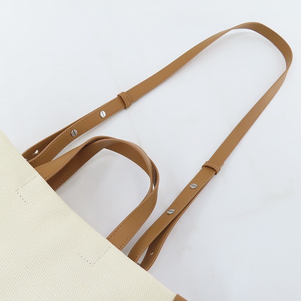 実際に弊社で買取させて頂いたLACOSTE/ラコステ 2way キャンバス ジップショルダートートバッグの画像 2枚目