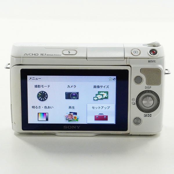 実際に弊社で買取させて頂いたSONY/ソニー α NEX-F3 ミラーレス一眼カメラ デジタルカメラ ボディ 動作確認済みの画像 2枚目