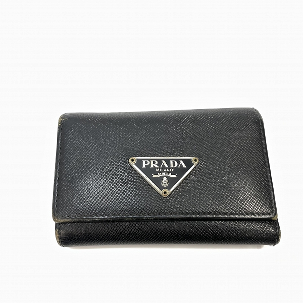 実際に弊社で買取させて頂いた【難有り】PRADA/プラダ 6連 キーケース