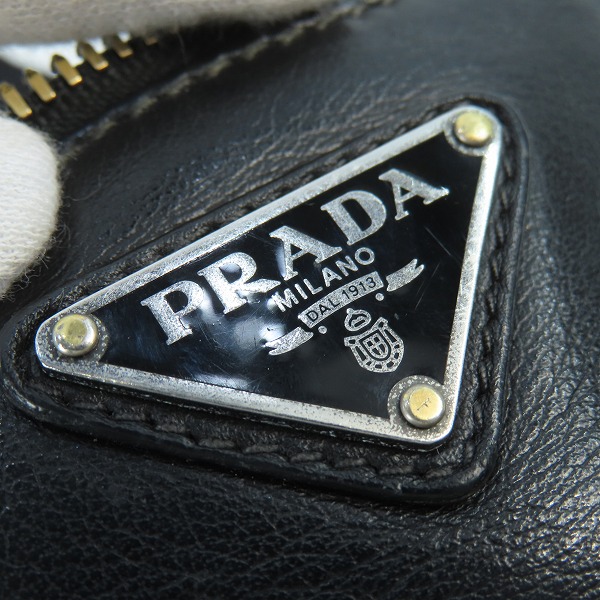 実際に弊社で買取させて頂いたPRADA/プラダ 三角ロゴ ボディバッグ/ウエストバッグの画像 4枚目