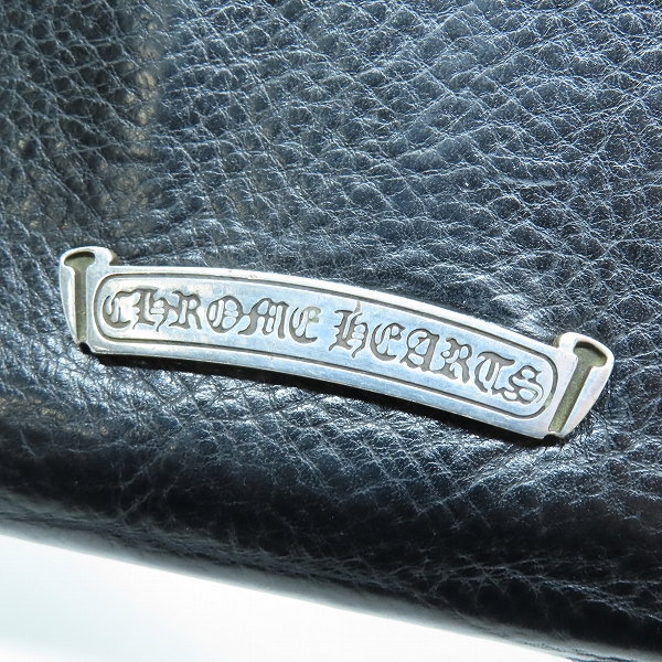 実際に弊社で買取させて頂いたCHROME HEARTS/クロムハーツ BANK ROBBER/バンクローバー 3セメタリークロスパッチ/ラウンドジップウォレットの画像 8枚目