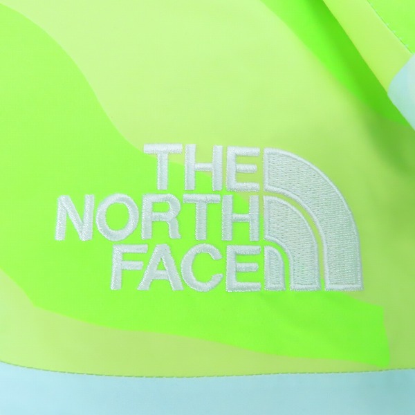実際に弊社で買取させて頂いた【未使用】THE NORTH FACE × KAWS/ノースフェイス×カウズ マウンテンジャケット NF0A7WLW763/Lの画像 5枚目