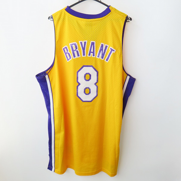 実際に弊社で買取させて頂いたReebok/リーボック NBA レイカーズ コービーブライアント レプリカユニフォーム ゲームシャツ XLの画像 1枚目