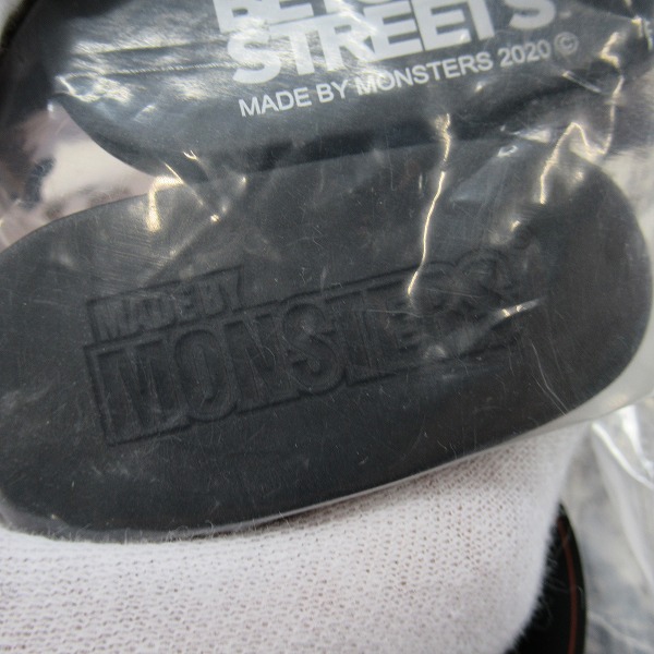 実際に弊社で買取させて頂いた【未開封】Ron English/ロンイングリッシュ Charlie Mask Grin/チャーリー・マスク・グリン フィギュア BTS限定版の画像 4枚目