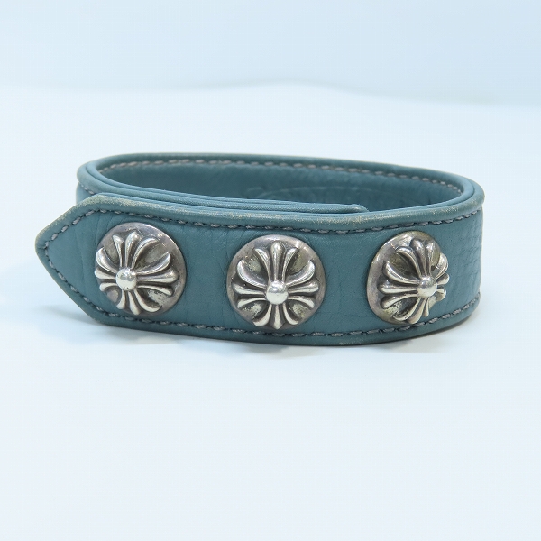実際に弊社で買取させて頂いたCHROME HEARTS/クロムハーツ 3ボタン2スナップ レザー ブレスレット クロスボタンの画像 1枚目