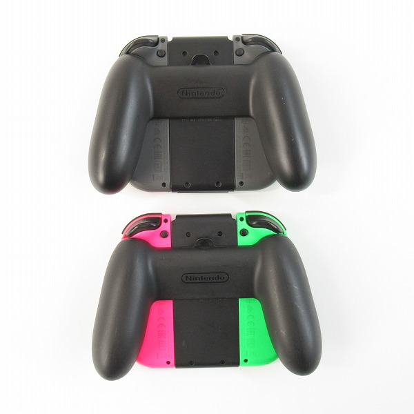 実際に弊社で買取させて頂いた任天堂 Nintendo Switch/ニンテンドースイッチ Joy-Con/ジョイコン グリップ付き 2点セット【動作未確認】の画像 1枚目