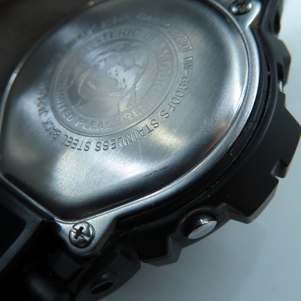 実際に弊社で買取させて頂いたG-SHOCK×HYSTERIC GLAMOUR/Gショック×ヒステリックグラマー コラボ 2016 三つ目 DW-6900FSの画像 5枚目