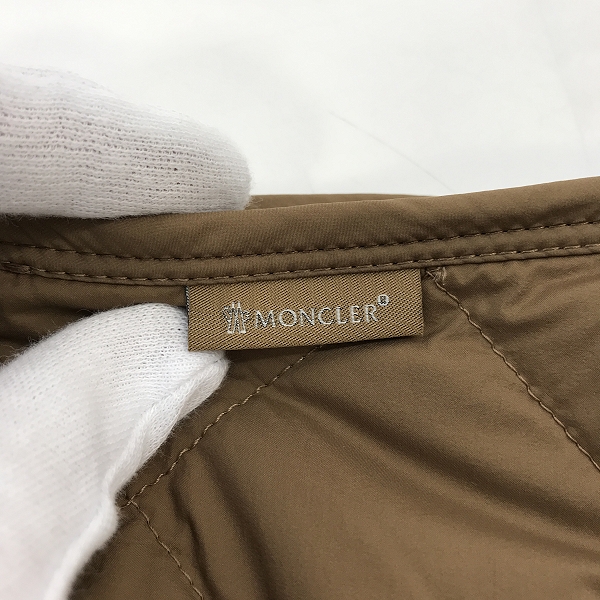 実際に弊社で買取させて頂いたMONCLER/モンクレール GONNA ナイロンキルティング ダウンスカート G20932D00017 53333/40の画像 7枚目