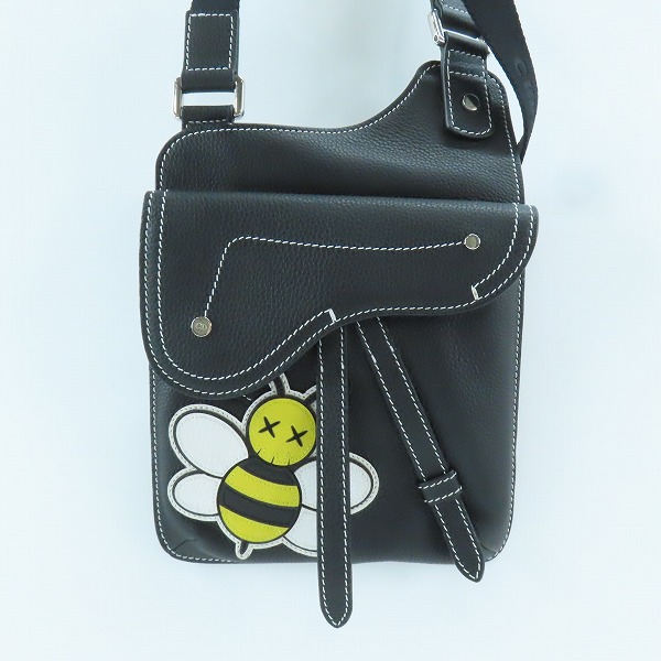 実際に弊社で買取させて頂いたDior×KAWS/ディオール×カウズ サドルショルダーバッグ ブラック 