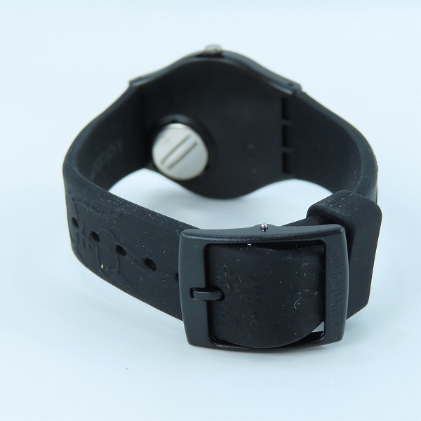 実際に弊社で買取させて頂いたKIDROBOT/キッドロボット Swatch/スウォッチ BASEMAN フィギュア付き クオーツ腕時計【動作未確認】の画像 3枚目