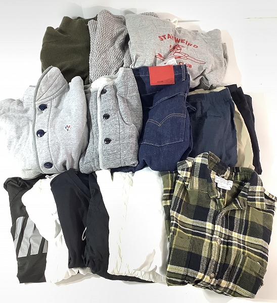 実際に弊社で買取させて頂いた【おまとめ】リーバイス/チャオパニック/レリューム 等 デニムパンツ/長袖シャツ/長袖Tシャツ 他