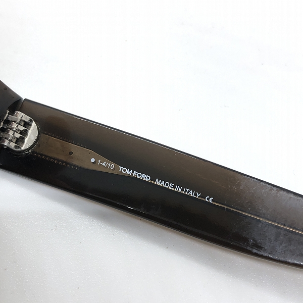 実際に弊社で買取させて頂いたTOM FORD/トムフォード アジアンフィット メガネフレーム/アイウェア TF5040の画像 5枚目