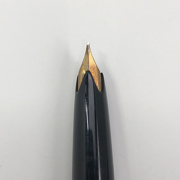 実際に弊社で買取させて頂いたMONTBLANC/モンブラン キャップ式 万年筆の画像 1枚目