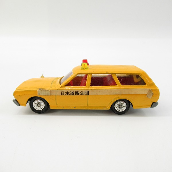 トミー TOMICA/トミカ 黒箱 76 NISSAN CEDRIC/日産/ニッサン