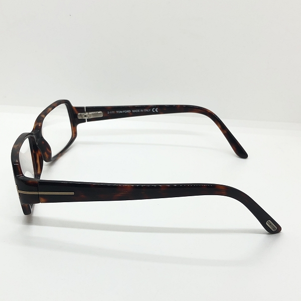 実際に弊社で買取させて頂いたTOM FORD/トムフォード アイウェア/メガネフレーム TF5185 052の画像 1枚目