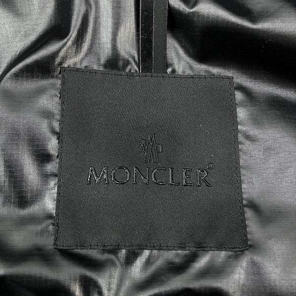 実際に弊社で買取させて頂いた【JPタグ】MONCLER/モンクレール LAUZET GIUBBOTTO ダウンジャケット I10911A00030 595OK /4の画像 2枚目