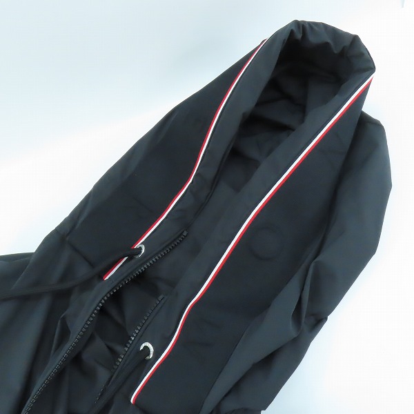 実際に弊社で買取させて頂いた【JPタグ】MONCLER/モンクレール MIRA GIUBBOTTO/ミラ フーディージャケット/ウィンドブレーカー I20911A00047 54A91/3の画像 8枚目