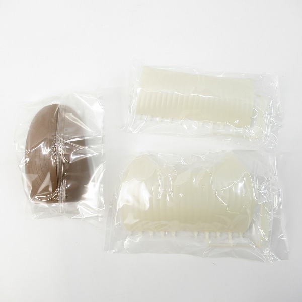 実際に弊社で買取させて頂いた【未組立】BANDAI/バンダイ ONE PIECE/ワンピース サウザンド・サニー号 プラモデルの画像 4枚目