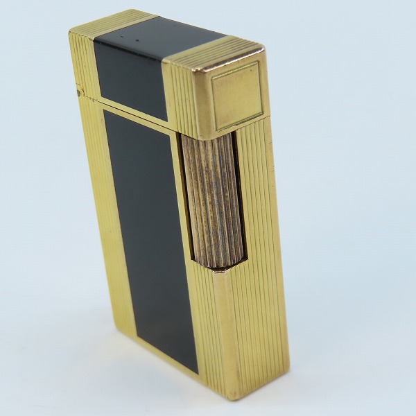 実際に弊社で買取させて頂いたS.T.Dupont/デュポン ライン 1L ブラック×ゴールド/黒金 ガスライターの画像 3枚目