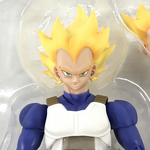 実際に弊社で買取させて頂いたBANDAI/バンダイ S.H.Figuarts ドラゴンボールZ スーパーサイヤ人ベジータの画像 2枚目