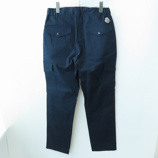 実際に弊社で買取させて頂いた【JPタグ】MONCLER/モンクレール カーゴトラウザー J20912A00020 57314/44の画像 1枚目
