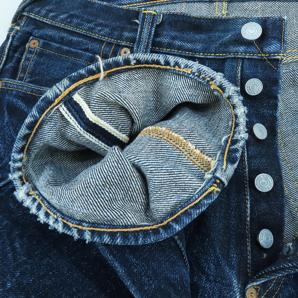 実際に弊社で買取させて頂いたEVISU/エヴィス エビス 戎 カモメペイント 革パッチ シンチバック Lot 2001 36×35の画像 2枚目