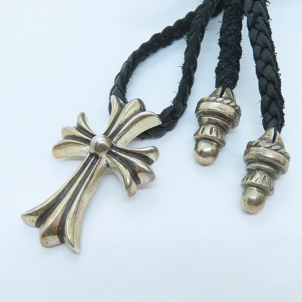 実際に弊社で買取させて頂いたCHROME HEARTS/クロムハーツ スモールCHクロスペンダント w/レザーブレード バレルボロチップ