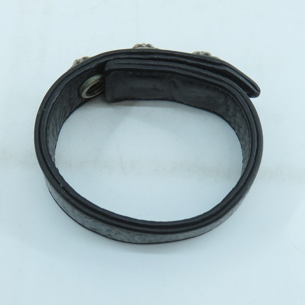 実際に弊社で買取させて頂いたCHROME HEARTS/クロムハーツ 3ボタン2スナップ レザーブレスレット/クロスボタンの画像 5枚目