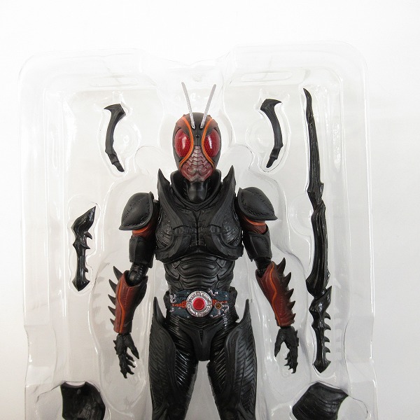 実際に弊社で買取させて頂いたBANDAI SPIRITS/バンダイスピリッツ S.H.Figuarts 仮面ライダーBLACK SUN 初変身Ver./フィギュアの画像 2枚目